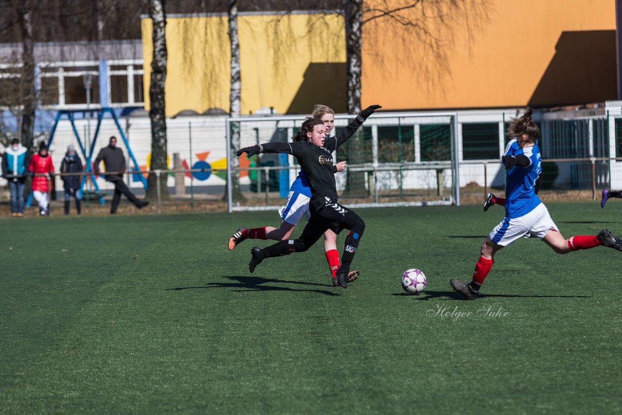 Bild 280 - B-Juniorinnen Halbfinale SVHU - Holstein Kiel : Ergebnis: 3:0